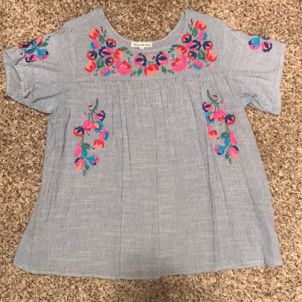 Vici Embroidered Blouse